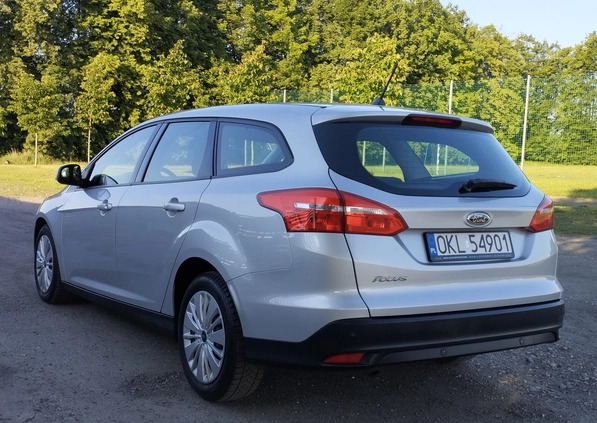 Ford Focus cena 40467 przebieg: 127000, rok produkcji 2018 z Niemcza małe 704